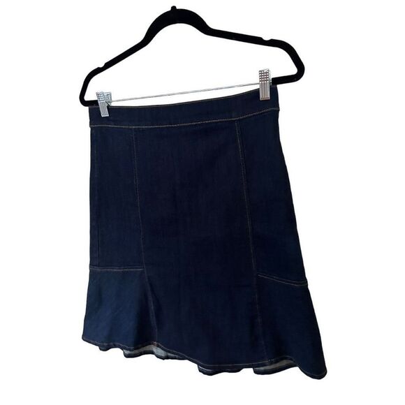 Ann Taylor Back Zipper Closure Dark Wash Denim A-Line Skirt Blue Size 4 Classic - Picture 7 of 15